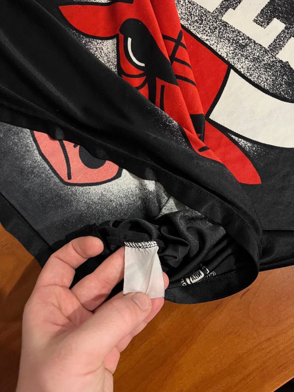 Nutmeg RARE! 90’S NBA CHICAGO BULLS OVER PRINT BASKETBALL JERSEY L Size US L / EU 52-54 / 3 - 21 Thumbnail