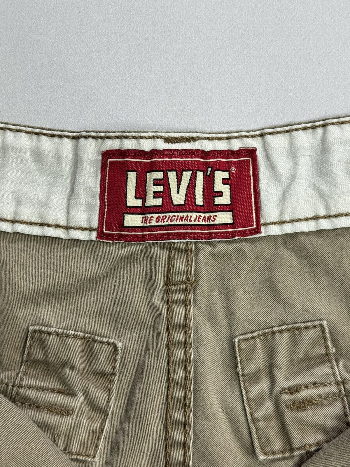 Levi's Vintage Levi’s Cargo Shorts Brown Utility Military Y2K Style Size US 36 / EU 52 - 11 Thumbnail