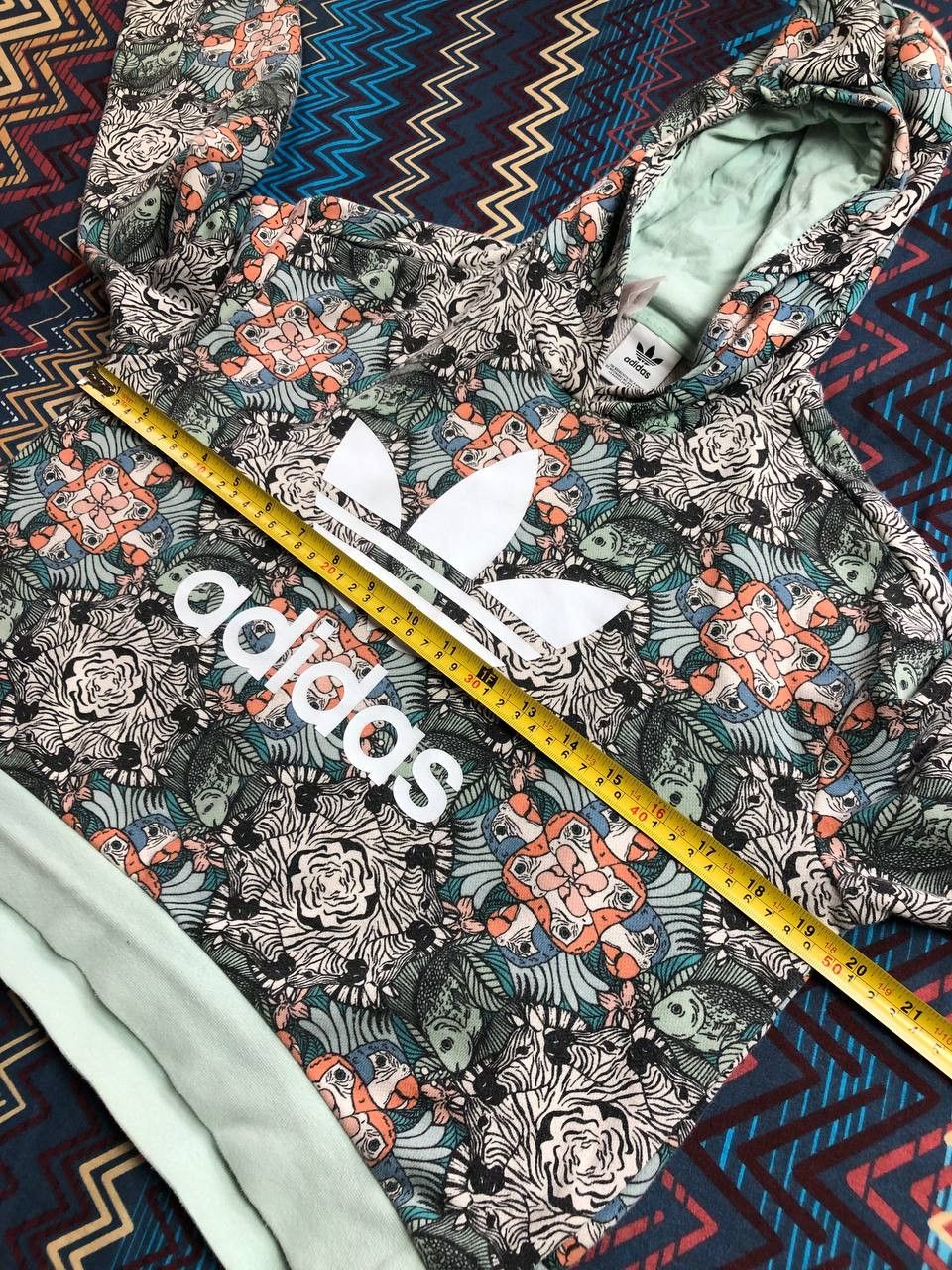 Adidas Adidas Cropped Hoodie Womens Logo Spell Out Pullover Size M / US 6-8 / IT 42-44 - 15 Thumbnail