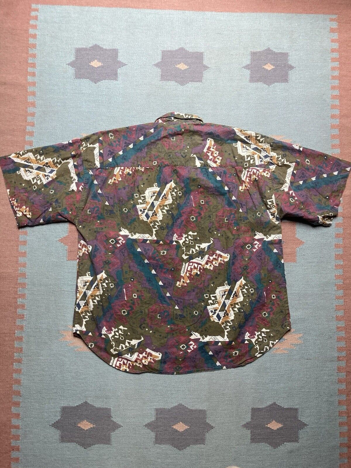 Vintage VTG 90s button shirt lightweight cotton abstract aztec L Size US L / EU 52-54 / 3 - 5 Thumbnail