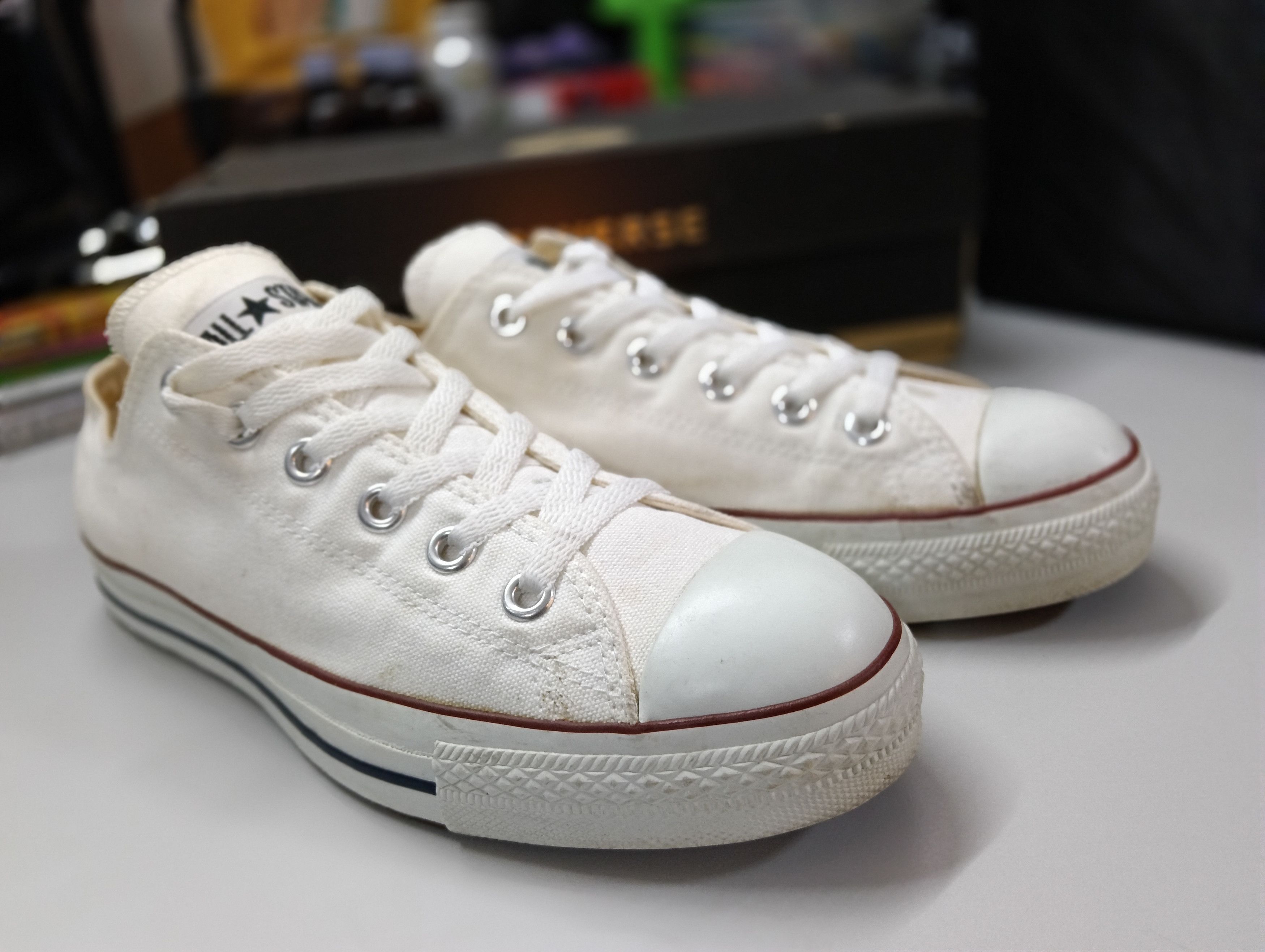 Converse Vintage Converse all stars white US 7/ EU 40 Size US 7 / EU 40 - 8 Thumbnail