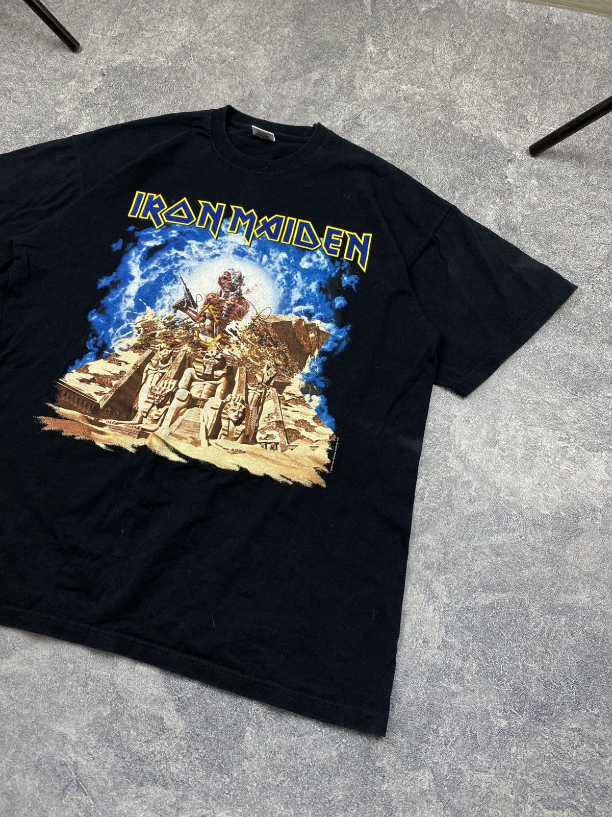 Band Tees × Iron Maiden × Vintage Vintage Iron Maiden Somewhere Back In Time Tour 2008 T-Shirt Size US L / EU 52-54 / 3 - 3 Thumbnail