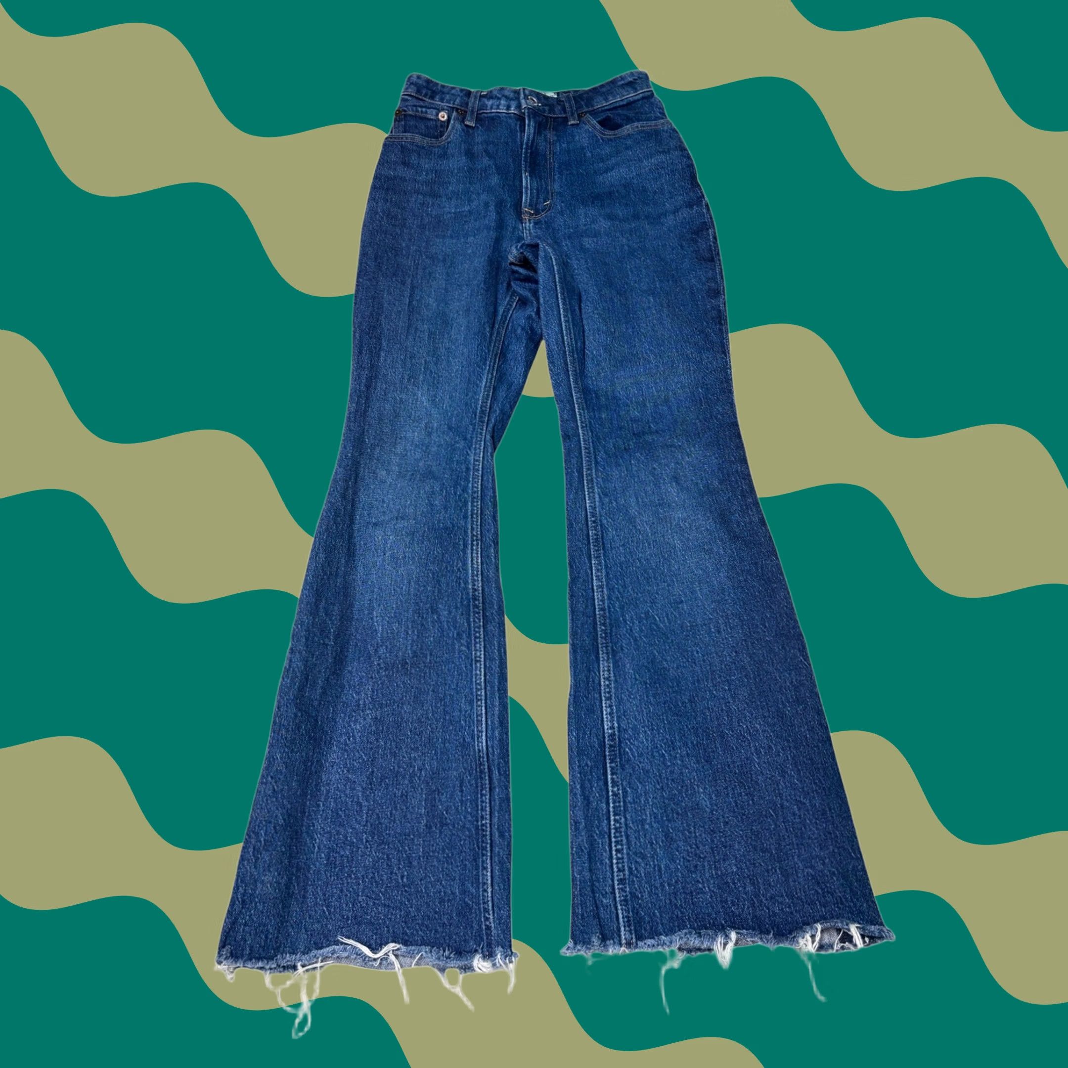 Abercrombie & Fitch Abercrombie & Fitch Curve Love Vintage Flare High Rise Jeans Womens 25 29 Blue Denim 5-Pocket Distressed Stretch Zipper Button Size ONE SIZE - 1 Thumbnail
