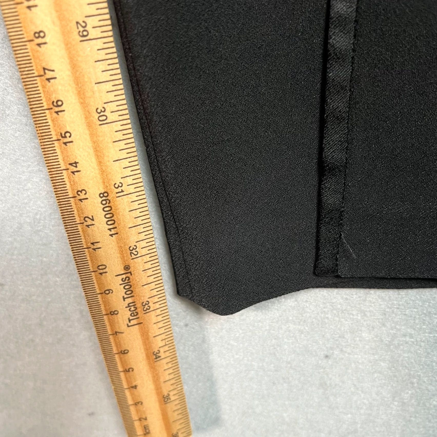 Alice + Olivia Alice + Olivia Pants Size 0 Black Stretch Trousers Straight Leg Size 25" / US 0 / IT 36 - 7 Thumbnail
