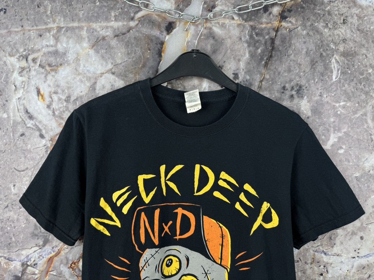Band Tees Men’s Neck Deep NxD Band T-Shirt Size Medium Size US M / EU 48-50 / 2 - 2 Thumbnail