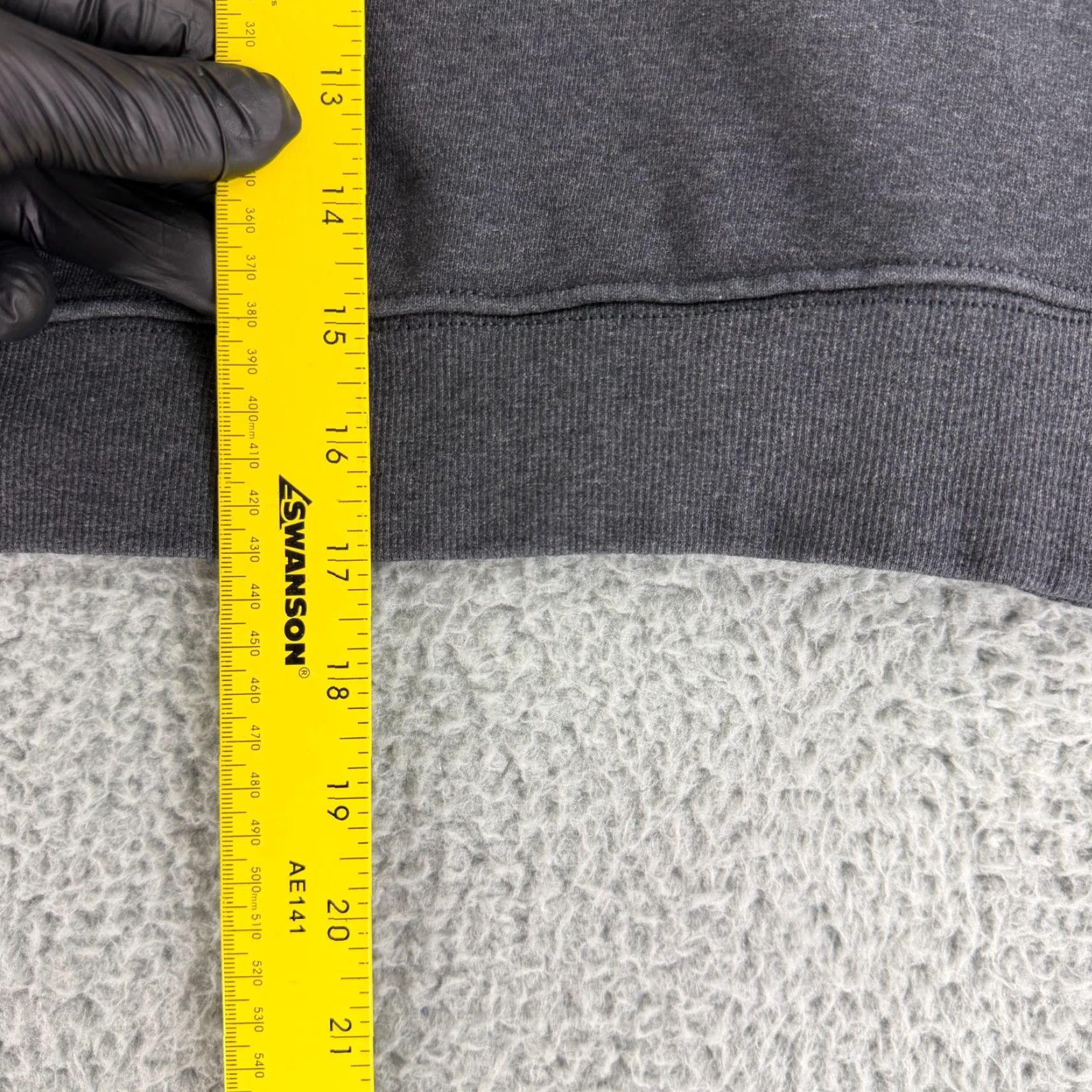 Gymshark Gymshark Sweater L Gray Long Sleeve Cropped Crew Neck Pullover Womens Size L / US 10 / IT 46 - 5 Thumbnail