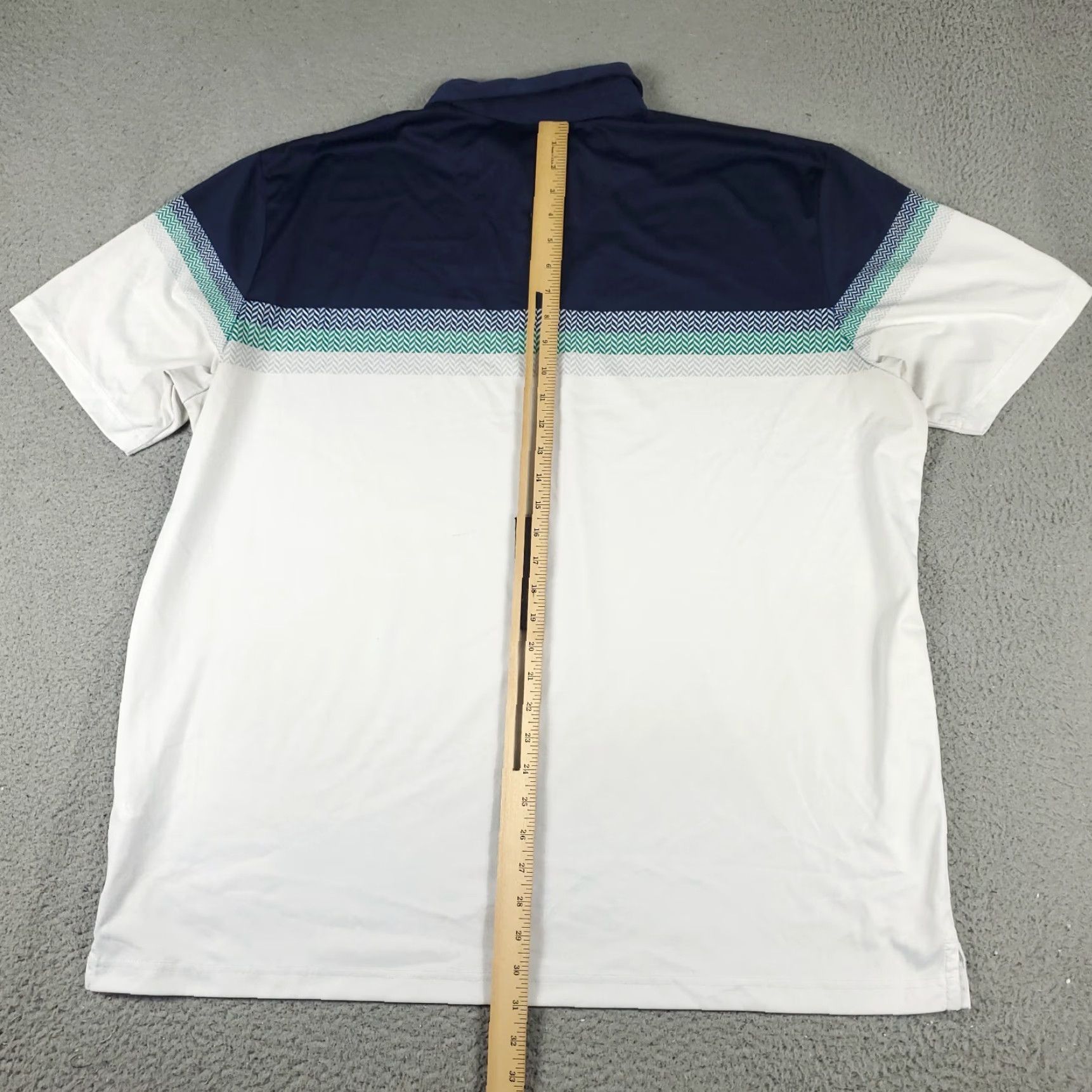 Callaway VINTAGE Callaway Polo Shirt Mens 2XL White Blue Opti Dri Fit Golf Short Sleeve STAINED Size US XXL / EU 58 / 5 - 6 Thumbnail