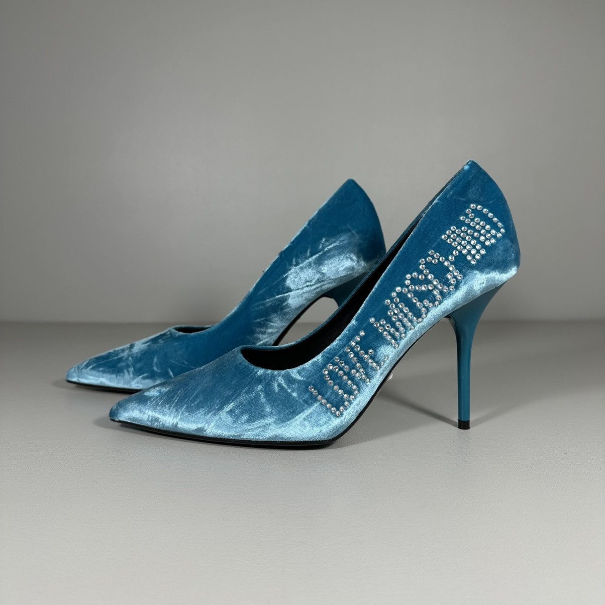 LOVE MOSCHINO Logo Rhinestone Turquoise Velvet Pumps