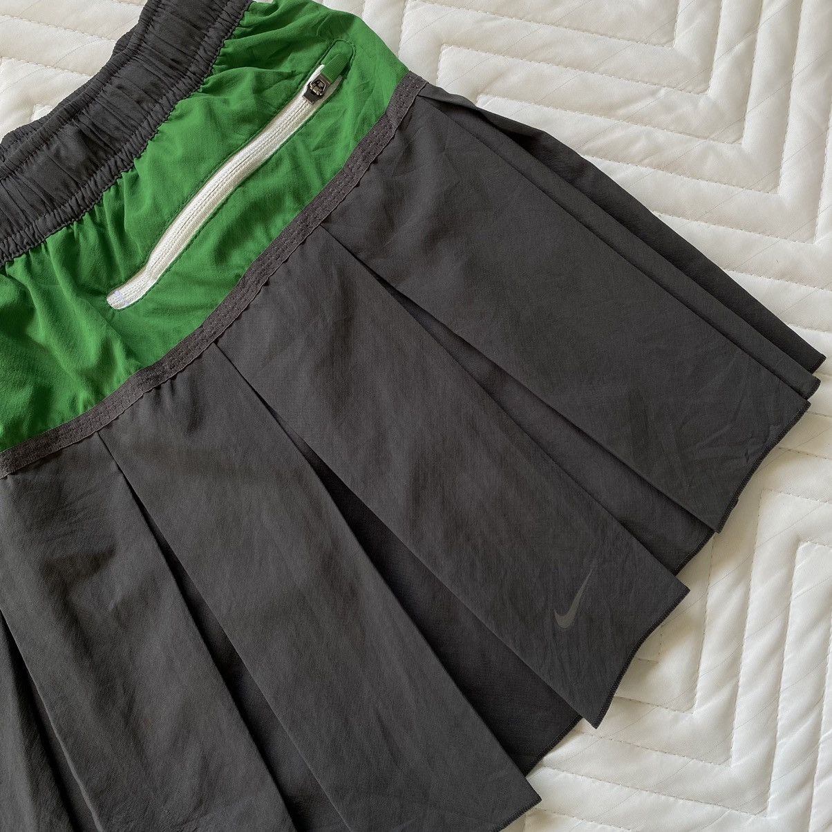 Nike × Undercover Undercover X Nike Sportwear Mini Skirt Size 27" / US 4 / IT 40 - 5 Thumbnail