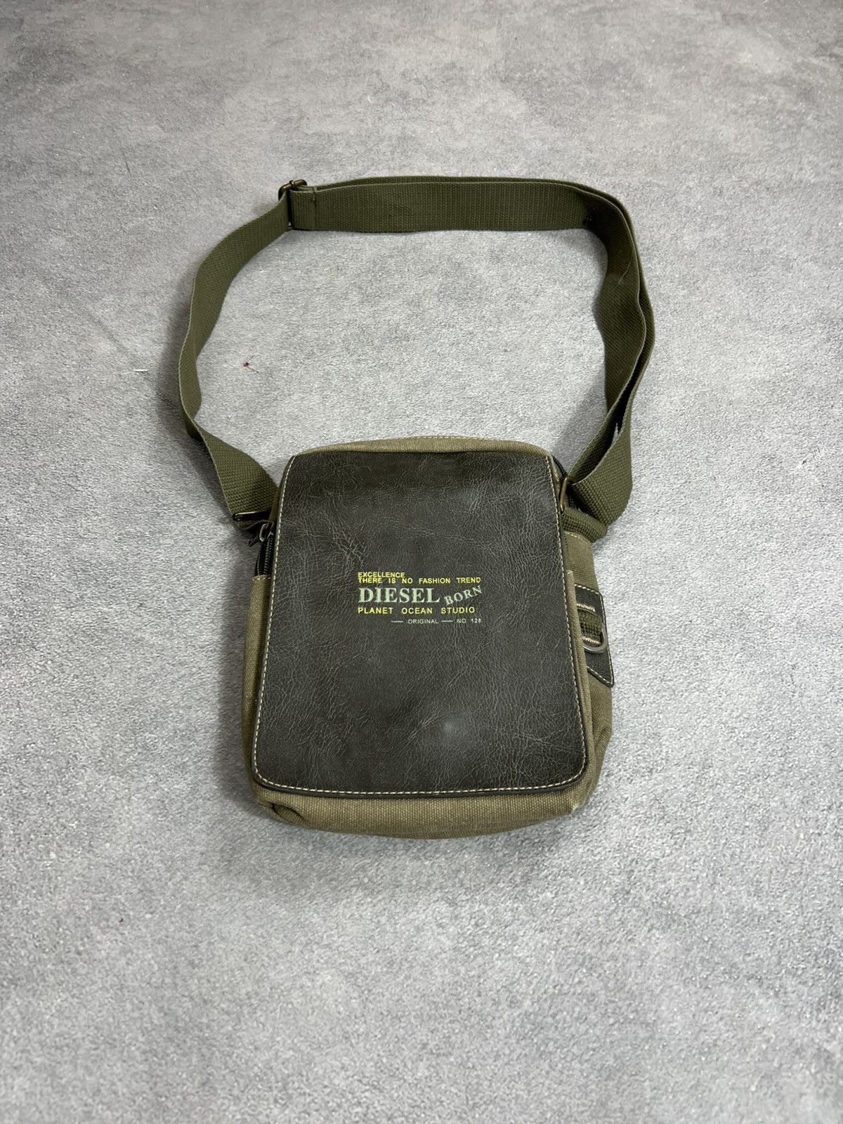Vintage Diesel Crossbody Messenger Bag Army 90s multipocket 