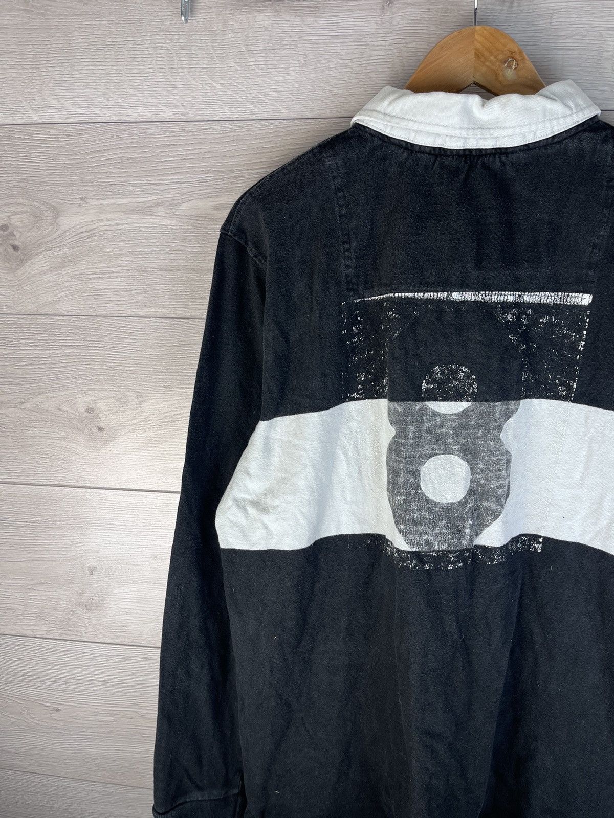 Superdry Men’s long sleeve Superdry size M rugby Size US M / EU 48-50 / 2 - 10 Thumbnail