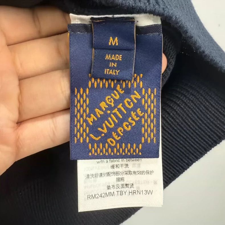 Louis Vuitton louis vuitton 24 New Nautical Conch Embroidered Rhinestone Size US M / EU 48-50 / 2 - 4 Thumbnail