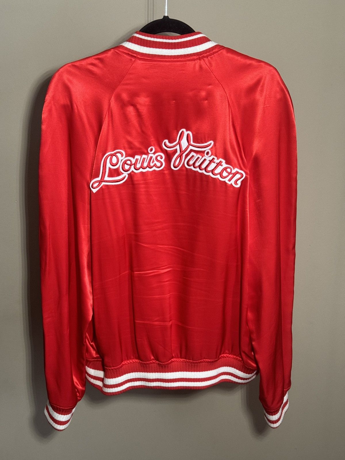 Louis Vuitton Louis Vuitton Red & White Embroidered Souvenir Jacket Size US L / EU 52-54 / 3 - 2 Thumbnail