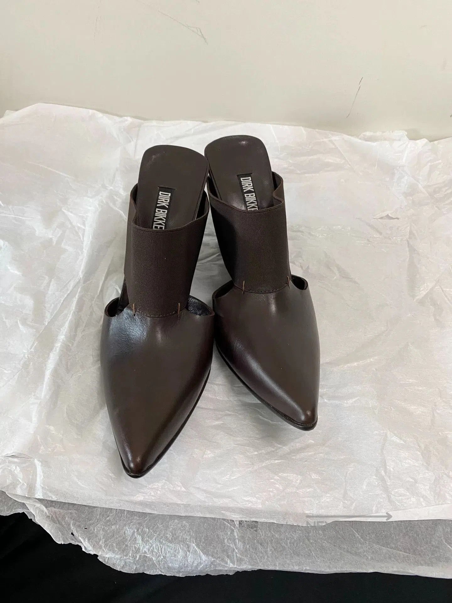 Dirk Bikkembergs Dirk Bikkembergs Pointed Toe Wedge Mules. Size US 6 / IT 36 - 5 Thumbnail