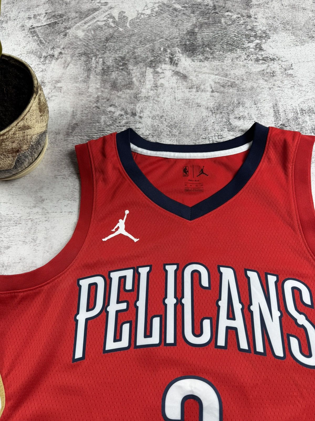 NBA New Orleans Pelicans Nike Jordan #2 Ball Rap Shirt Jersey Size US XL / EU 56 / 4 - 10 Thumbnail