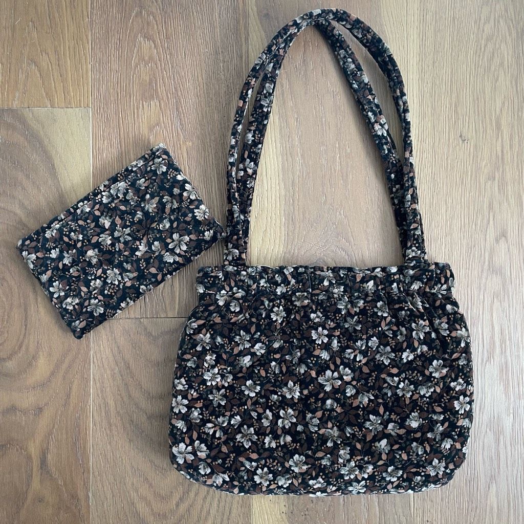 Vintage Vintage 70s Artisan Quilted Velveteen Purse Bag Pouch Wallet Size ONE SIZE - 1 Thumbnail