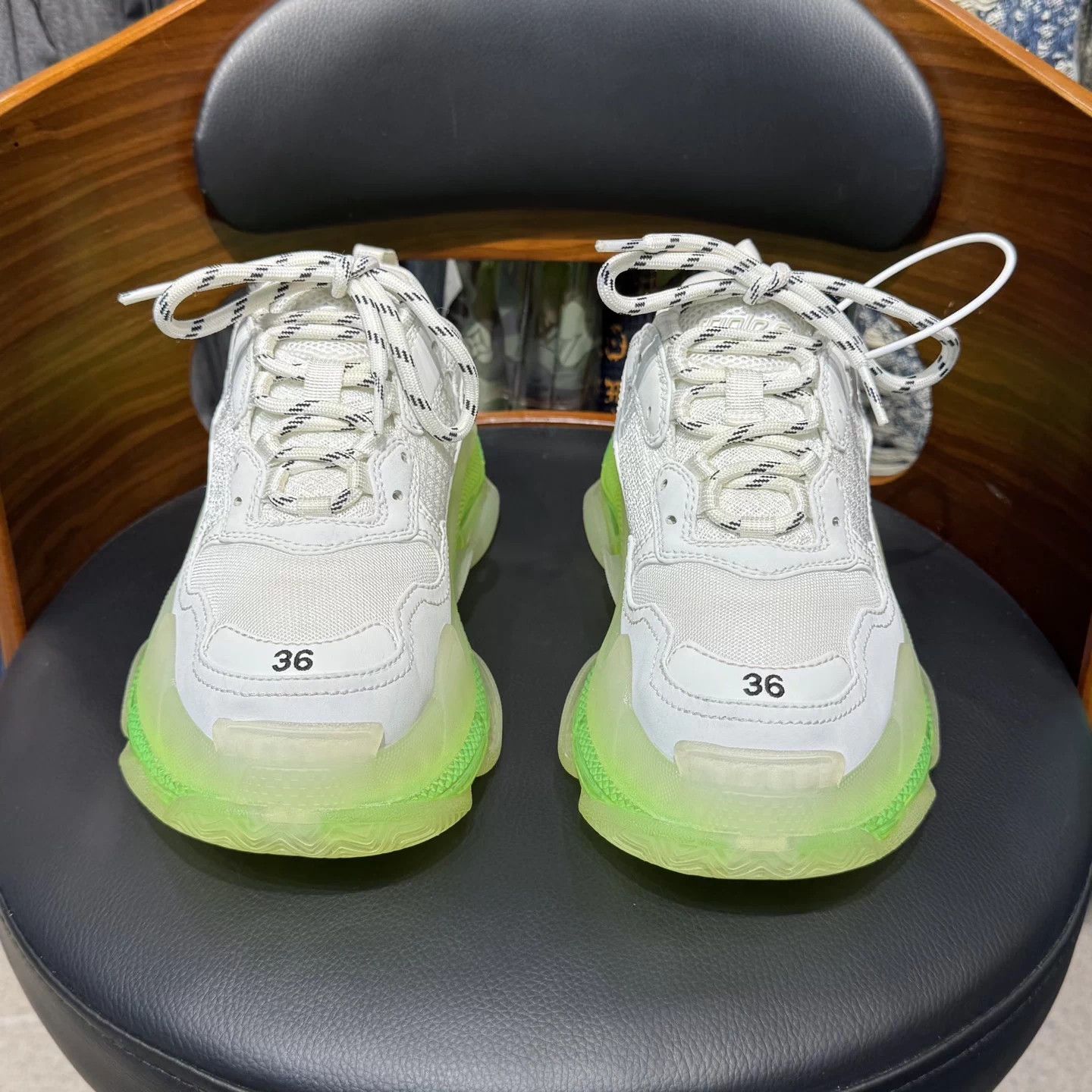 Balenciaga Balenciaga Triples White Green 36 Mint Size US 5 / IT 35 - 2 Thumbnail