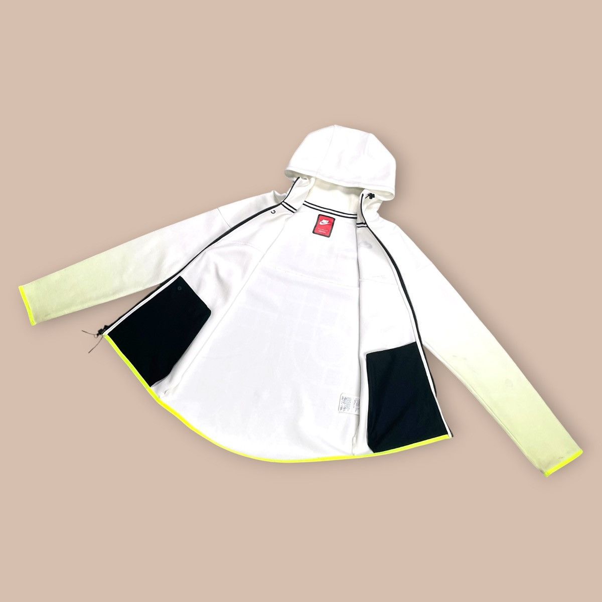 Nike Nike Tech Fleece Fade WHITE/VOLT Windrunner Hoodie Size US L / EU 52-54 / 3 - 6 Thumbnail