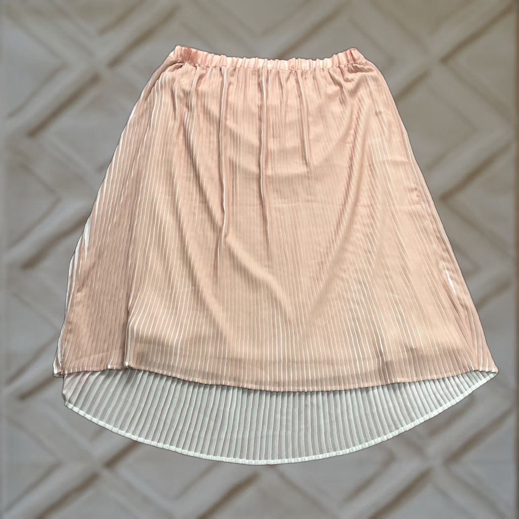 Vintage Adiva Skirt Womens XL Peach A-Line Midi Pleated Elastic Waist Polyester Ladies Size 40" / US 18 - 1 Thumbnail