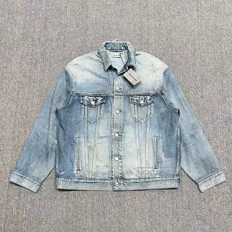 Balenciaga Balenciaga Aqua Distressed Destroyed Denim Jacket Size XXS / US 00 / IT 34 - 1 Thumbnail