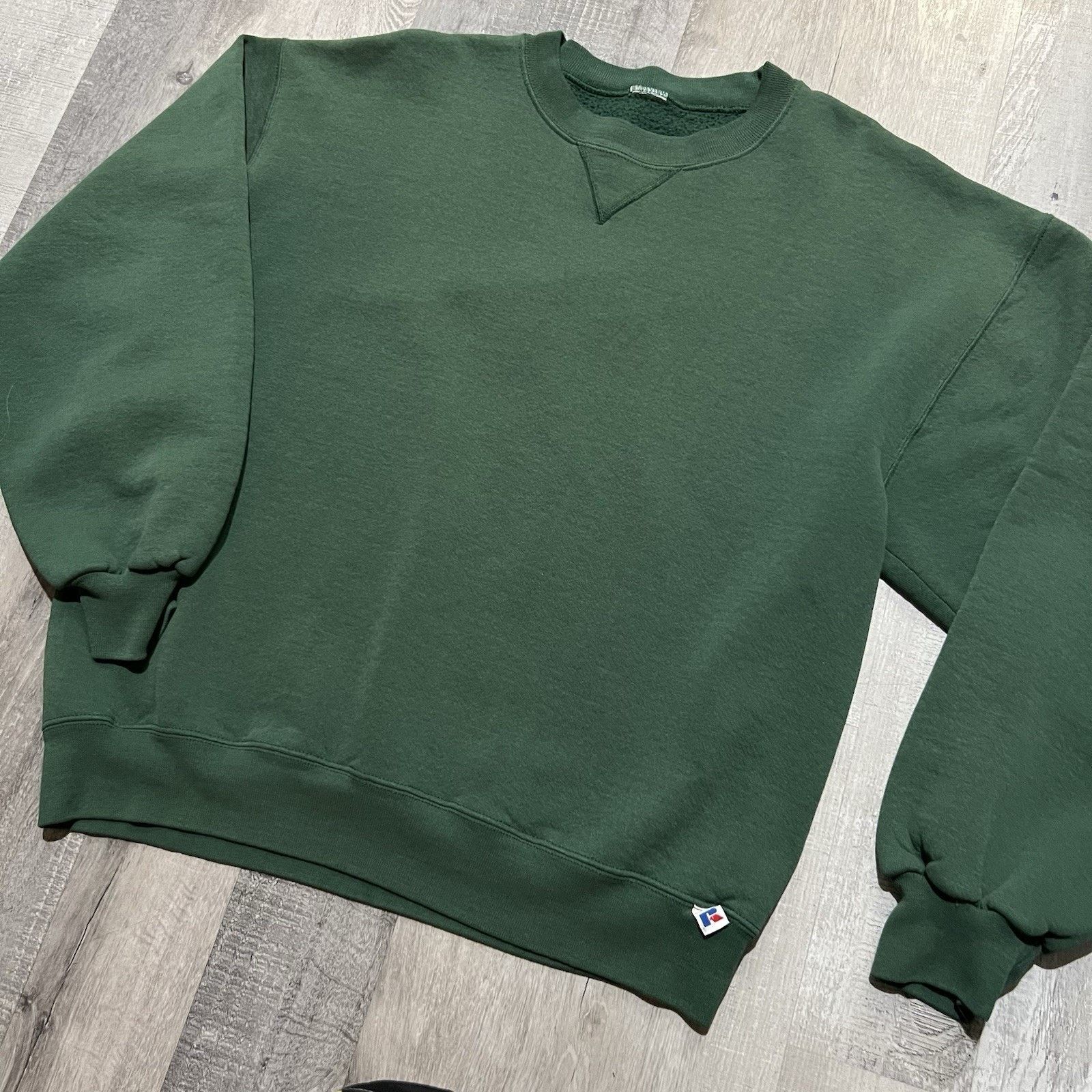 Russell Athletic VTG Russell Athletic Blank Faded Green Y2K Sweatshirt M Size US M / EU 48-50 / 2 - 3 Thumbnail