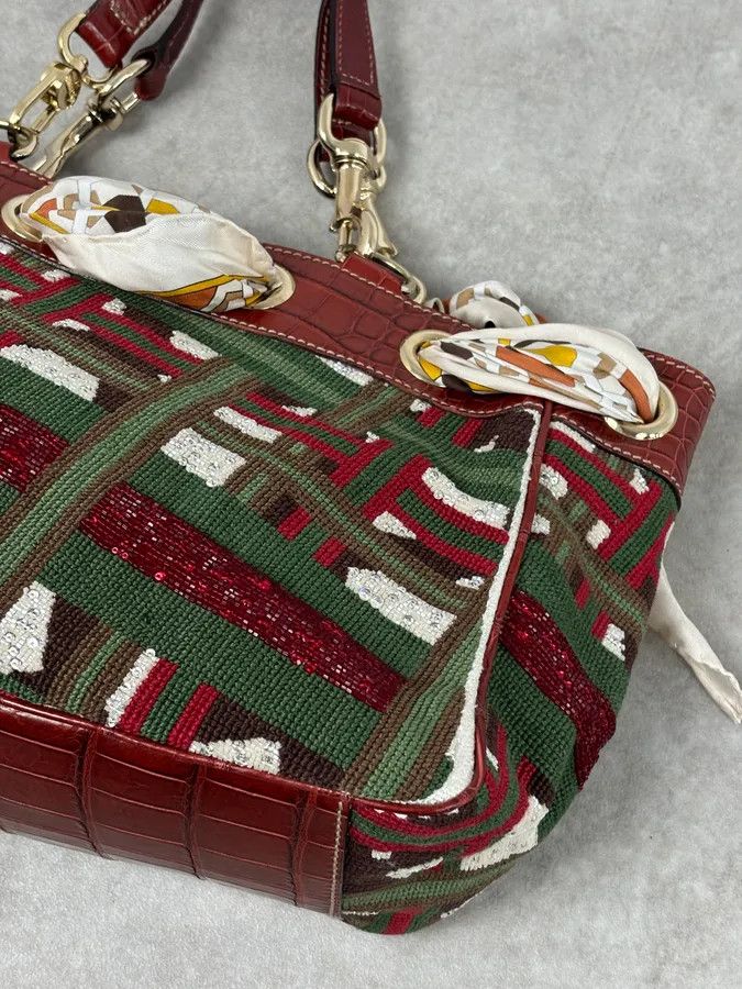 Gucci Gucci Burgundy Embroidered Beaded Canvas 85th Anniversary Positano Tote Bag Size ONE SIZE - 8 Thumbnail