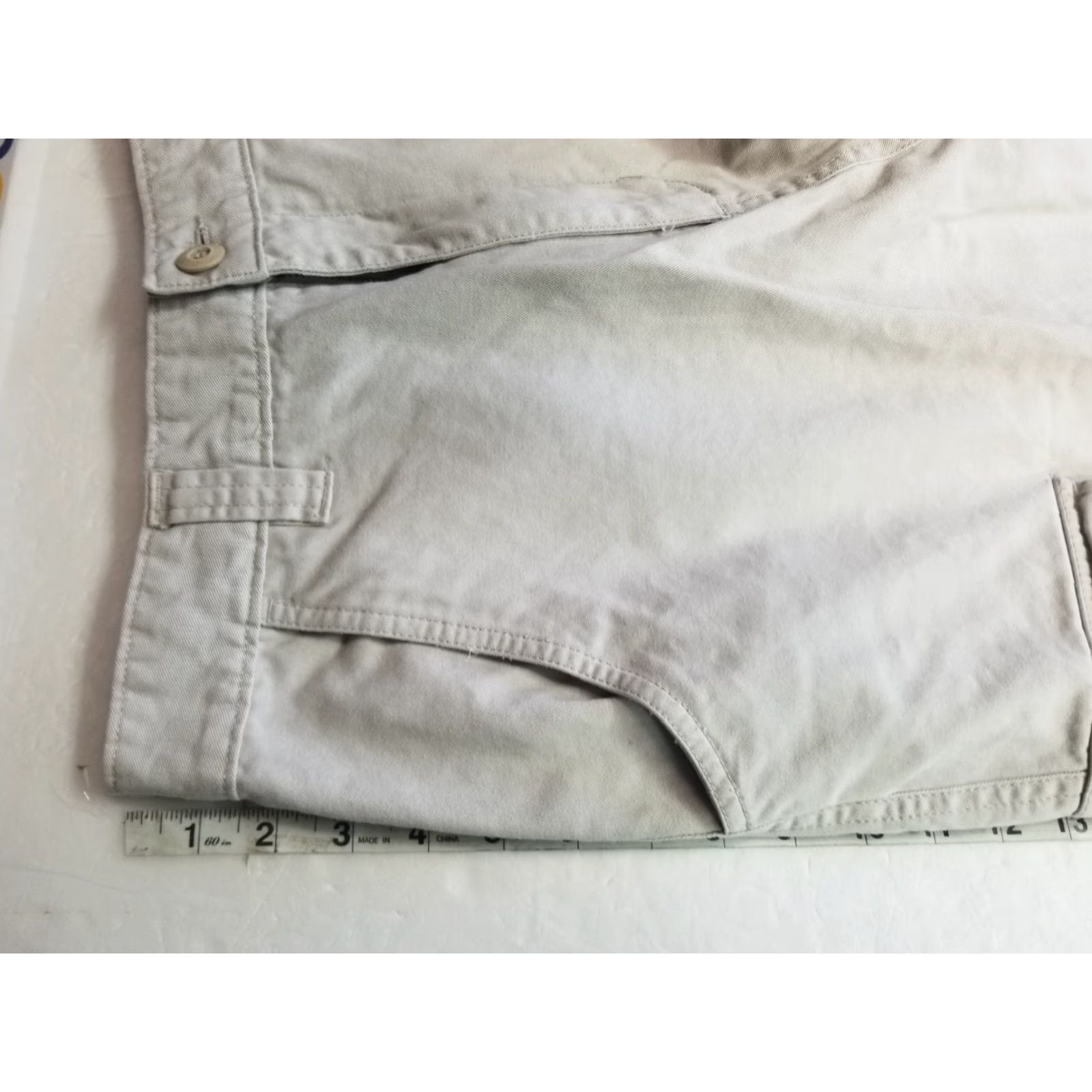 O'Neill VINTAGE O'Neill Cargo Shorts Mens 31 Tan 90s Pockets Classic Knit Polyester See Pics Size US 31 - 4 Thumbnail
