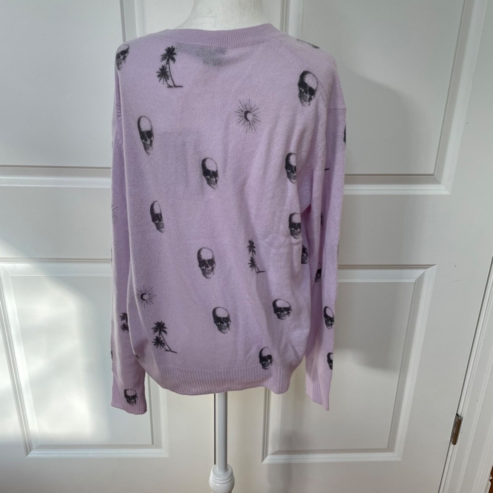 360Cashmere Sol V-Neck Cashmere Sweater from 360 CASHMERE Size M / US 6-8 / IT 42-44 - 7 Thumbnail
