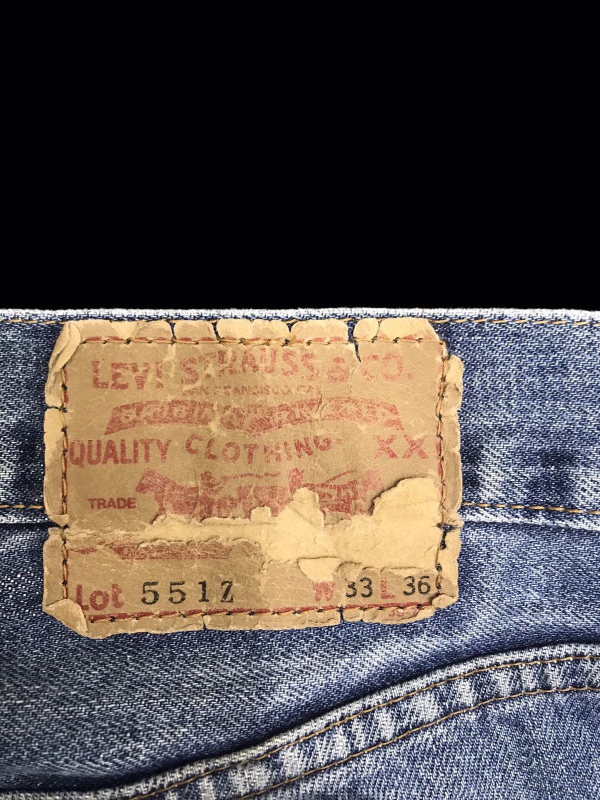 Levi's 💥THRASHED💥Vintage Levis 551ZXX BIG E LVC Thrshd Denim F182 Size US 33 - 14 Thumbnail