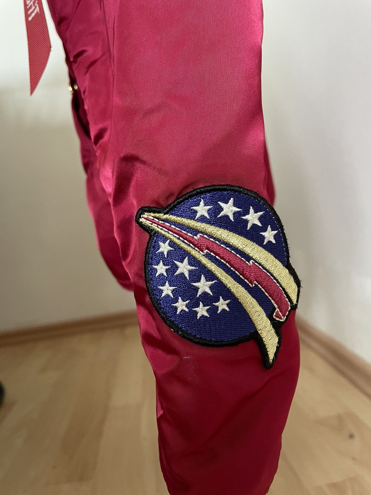 Alpha Industries Alpha Industries MA-1 Custom Women’s Jacket *RARE*GERMANY* Size XS / US 0-2 / IT 36-38 - 9 Thumbnail