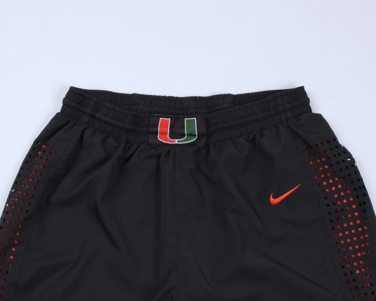 Nike × Vintage NIKE Vintage University ofMiami Hurricanes Basketball Shorts Size US 32 / EU 48 - 3 Thumbnail