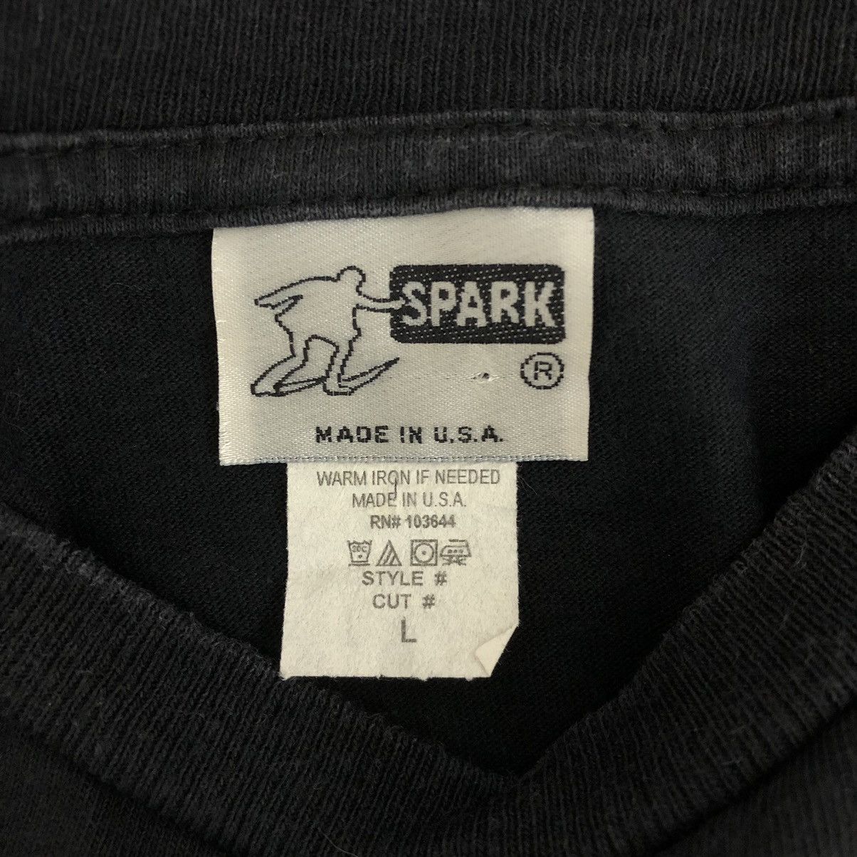 Vintage SPARK Spider Web Skate Wear T-Shirt Size US L / EU 52-54 / 3 - 8 Thumbnail
