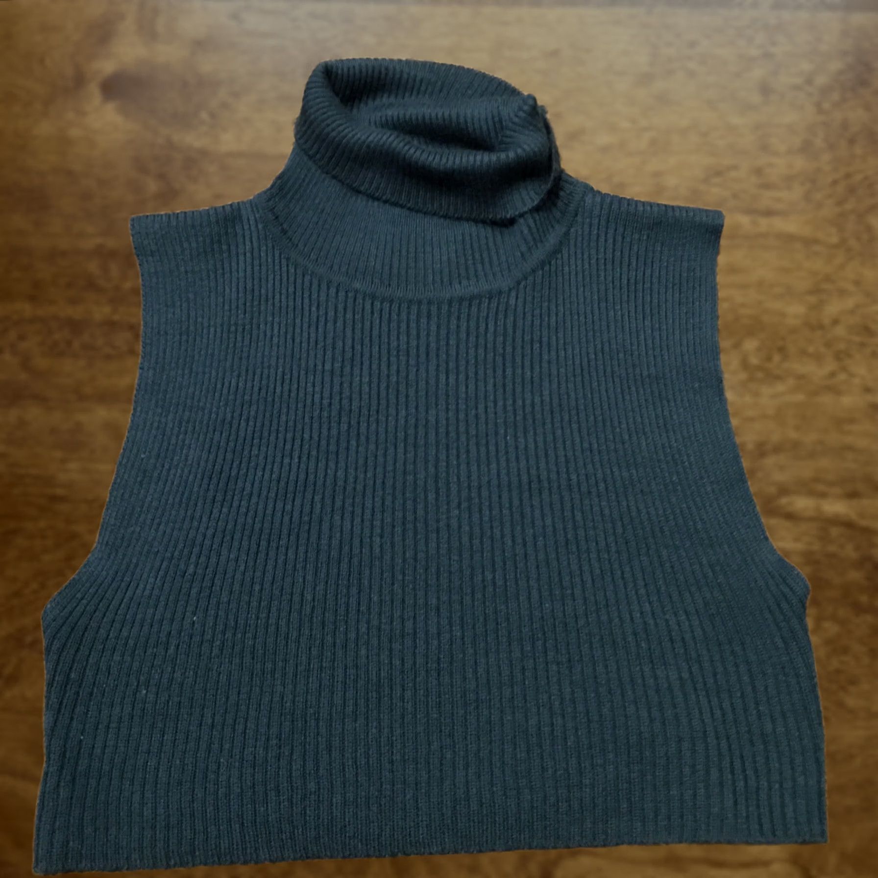 Altea VINTAGE Specialty House Shirt Crop Turtleneck M Teal Green Acrylic Mod GoGo 1980s Mens/Womens Size M / US 6-8 / IT 42-44 - 1 Thumbnail