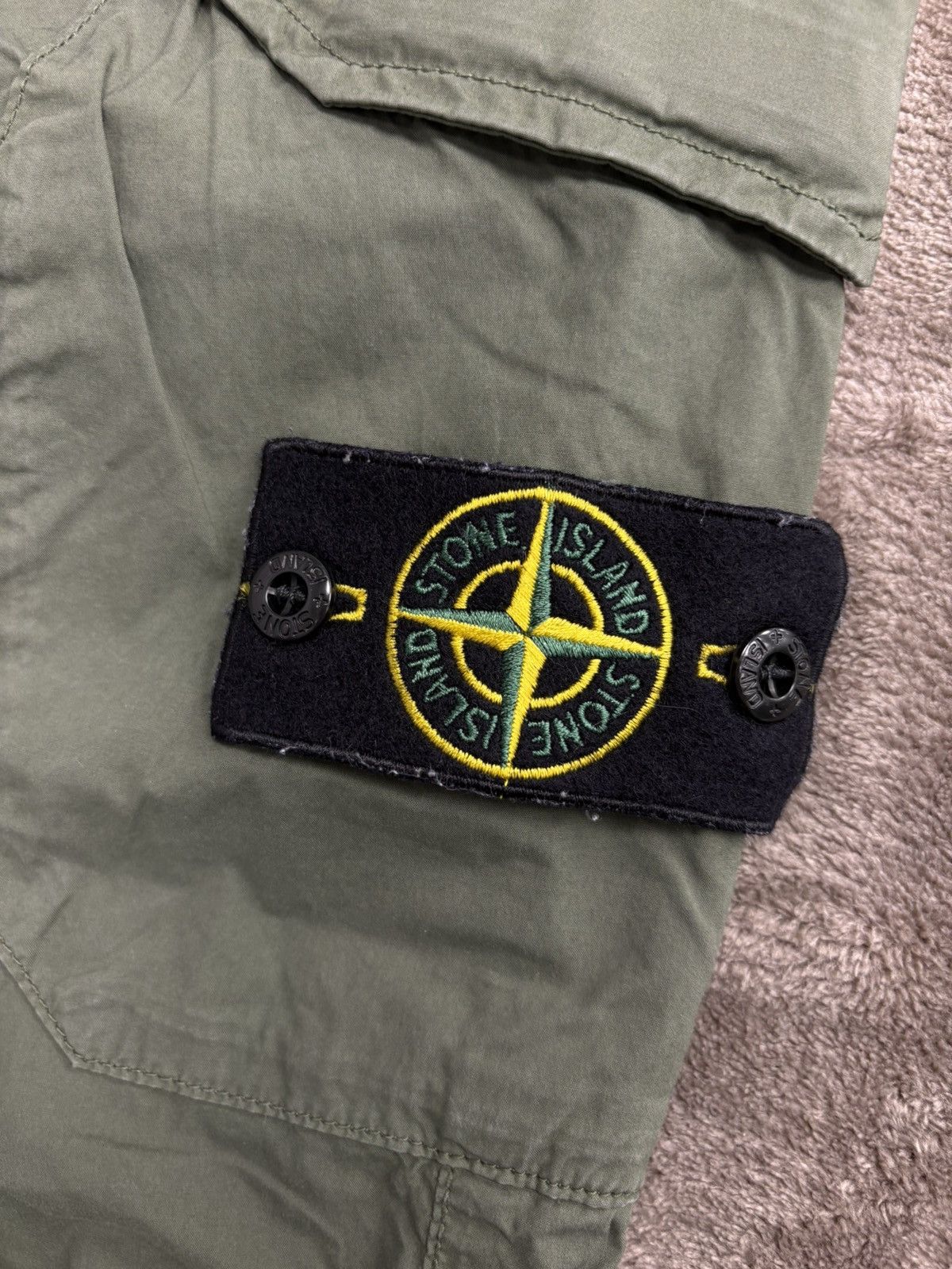 Stone Island Stone Island 2020 green cargo pants Size 30 Size US 30 / EU 46 - 8 Thumbnail