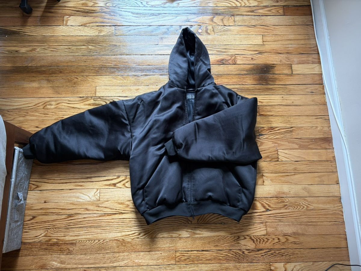 Balenciaga Balenciaga Padded Zip Up Hoodie (Demna Era) Size US M / EU 48-50 / 2 - 2 Thumbnail