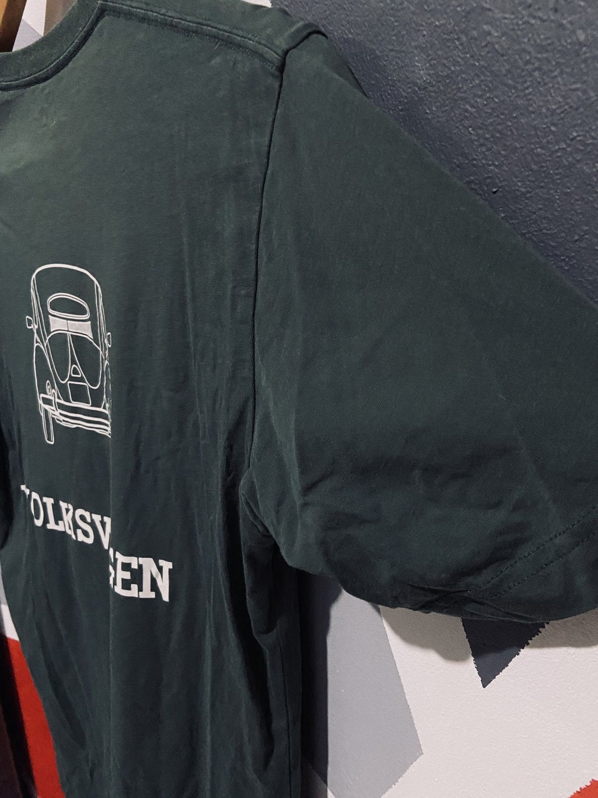 Uniqlo Volkswagen Car Print Tee Size US M / EU 48-50 / 2 - 5 Thumbnail