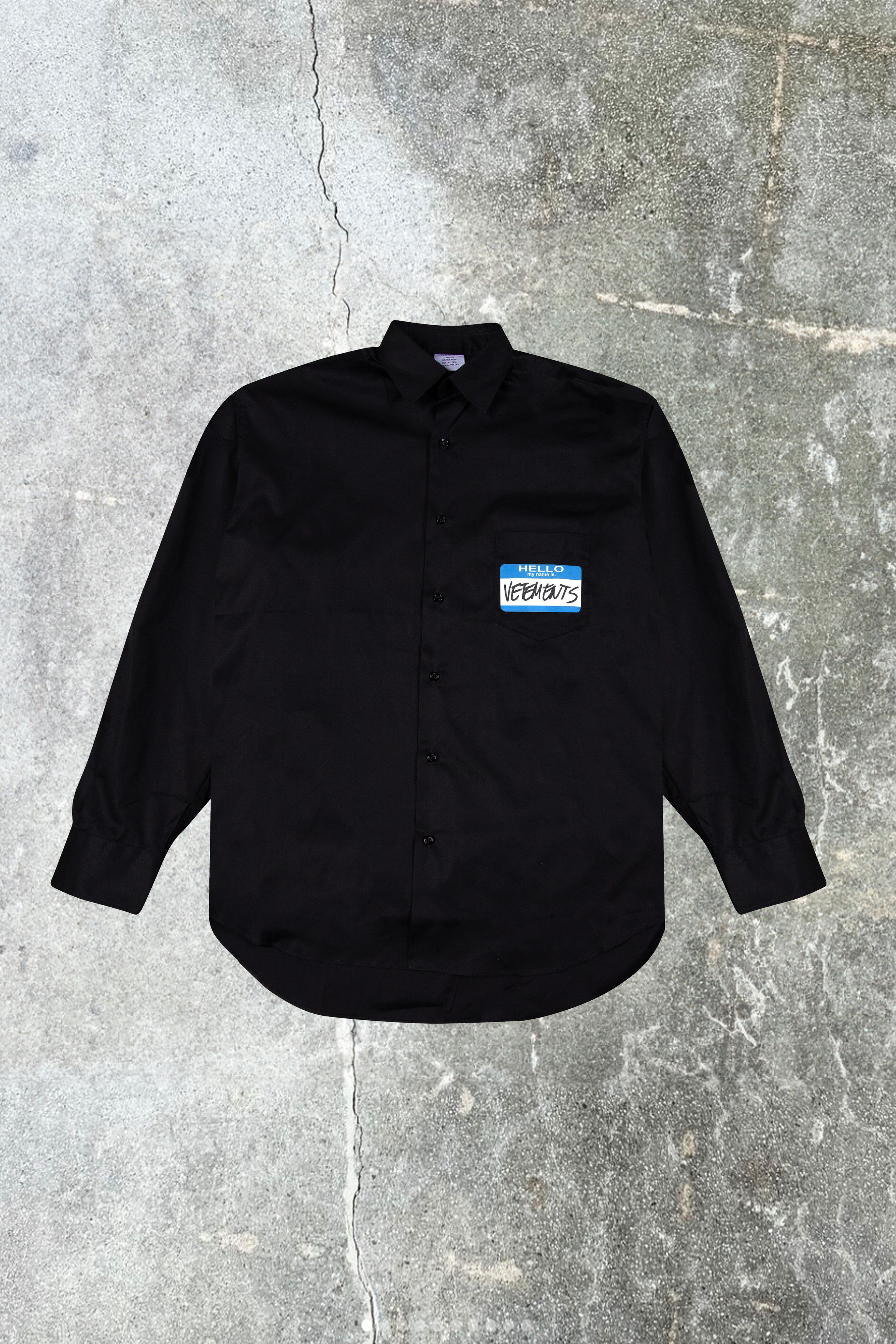 Vetements Black 'My Name Is' Shirt Size US XL / EU 56 / 4 - 2 Thumbnail