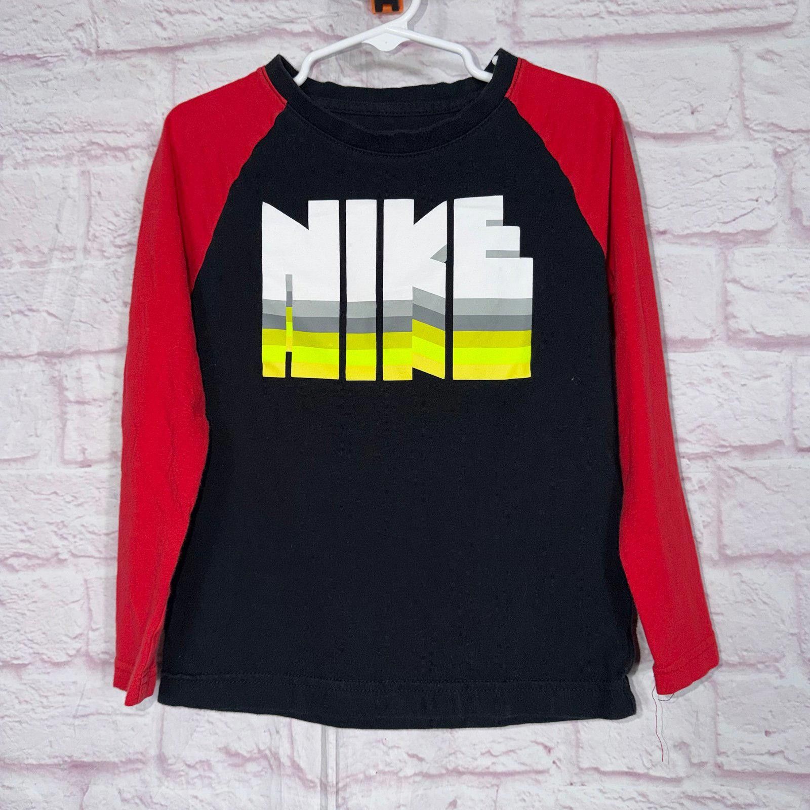Nike Nike Kids Long Sleeve Graphic Tee Size 5 Size US XXS / EU 40 - 1 Thumbnail