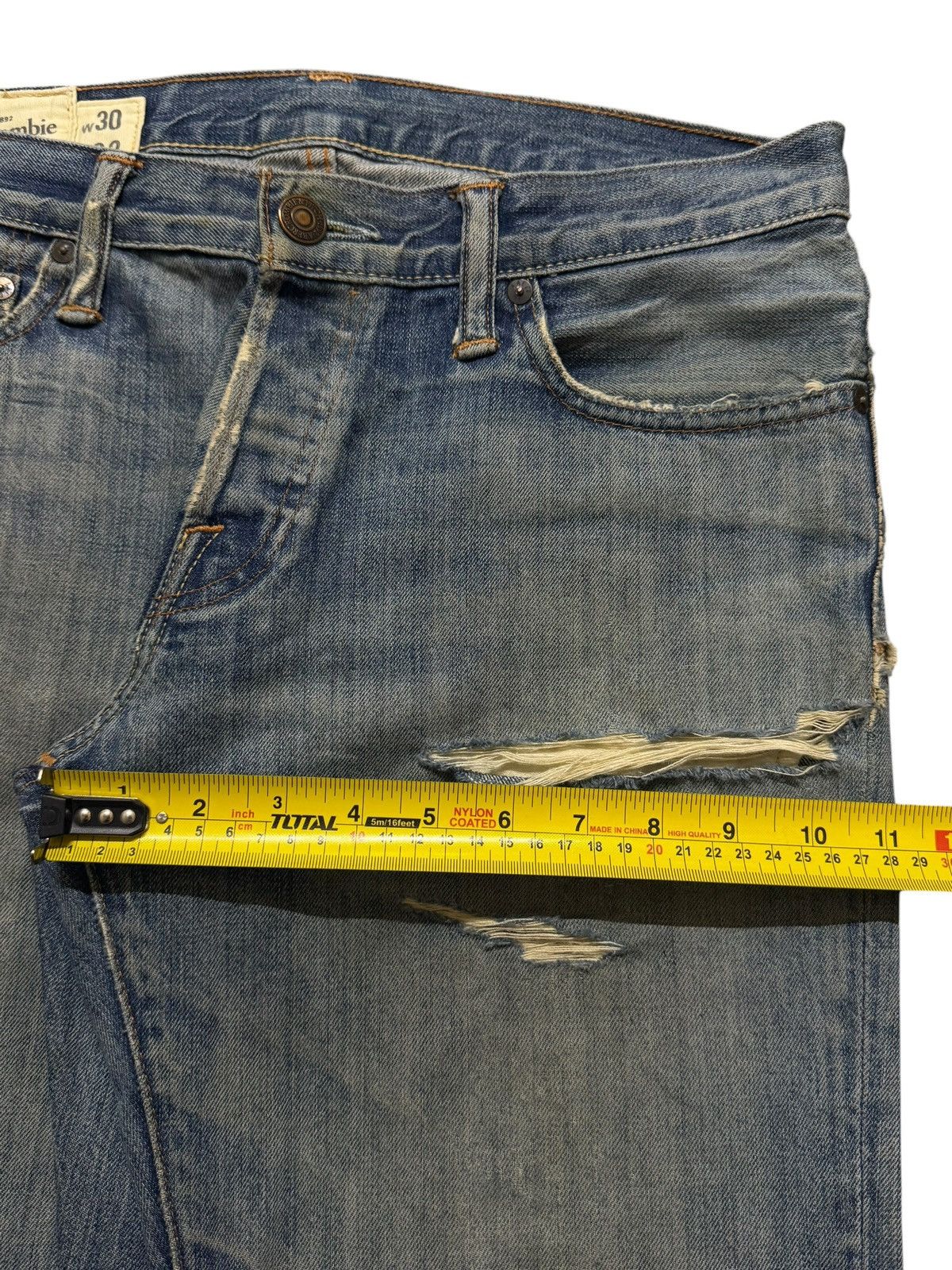 Abercrombie & Fitch Vintage 90s Abercrombie & Fitch Faded Distress Straight Leg Size US 32 / EU 48 - 12 Thumbnail