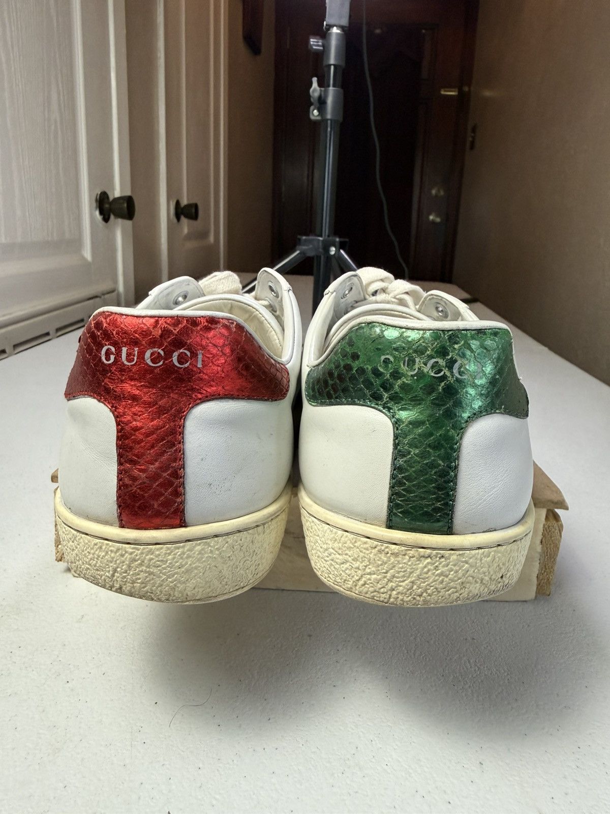 Gucci Mens Gucci Ace Embroidered Sneaker White Leather Snake Sz 8 Size US 8 / EU 41 - 6 Thumbnail