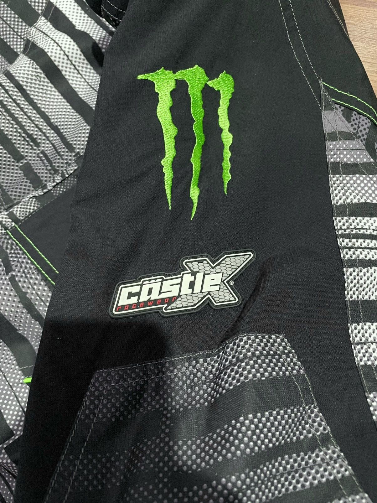 Gentle Monster Castle X Tucker Hibbert Monster Energy Racing Jacket Size US L / EU 52-54 / 3 - 14 Thumbnail