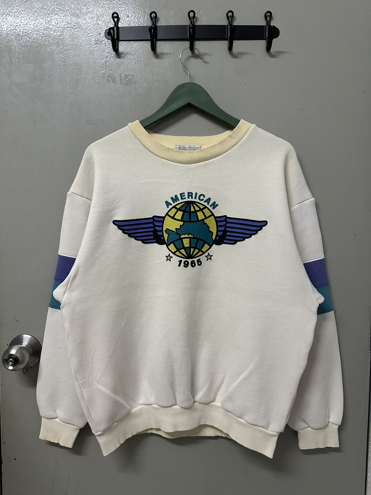 Vintage Vintage AMERICAN 1965 Big Logo Sweatshirt Size US M / EU 48-50 / 2 - 1 Thumbnail