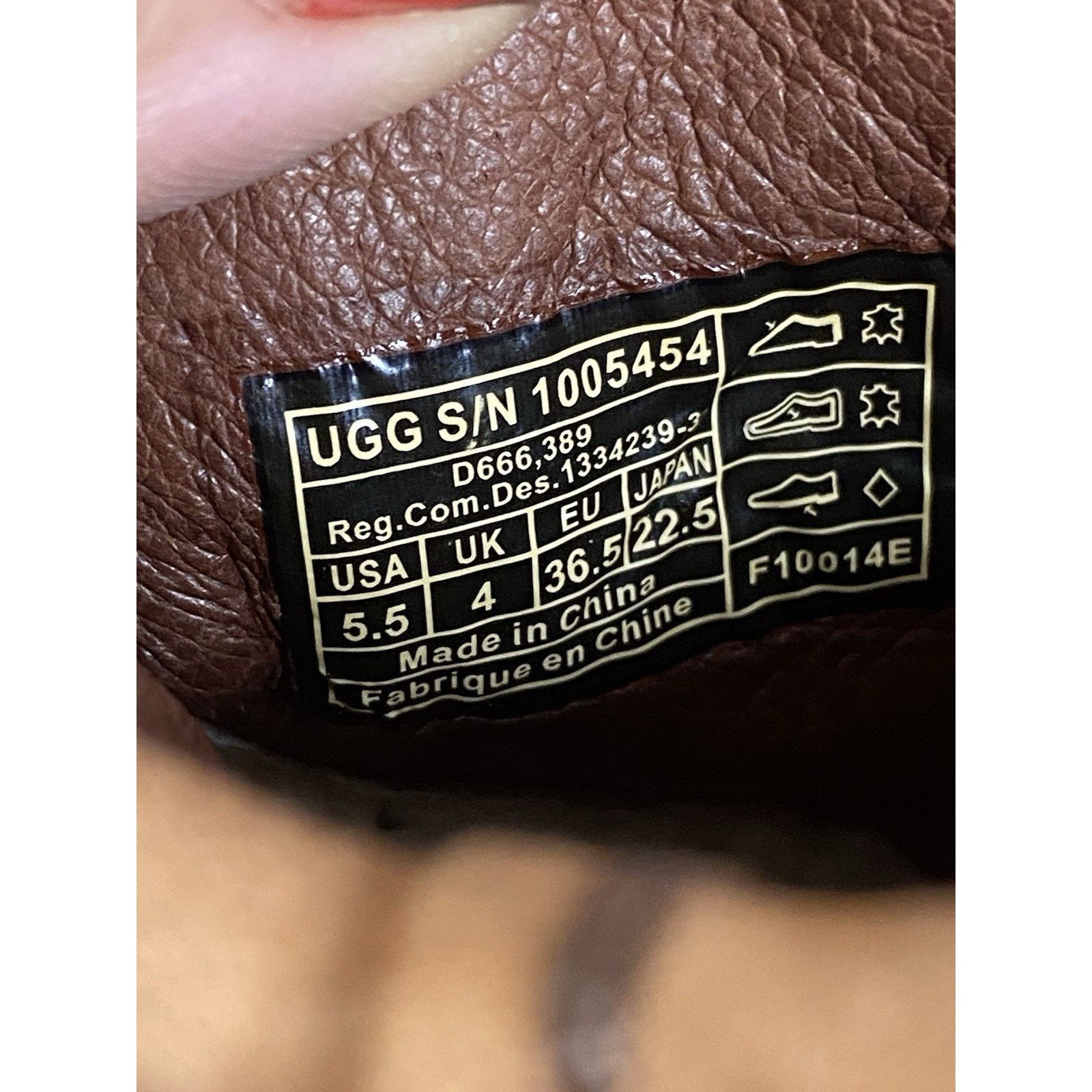 Ugg UGG Tiana Chestnut Suede Ankle boots w Suede Fringe Size 5.5 Size US 5.5 / IT 35.5 - 7 Thumbnail