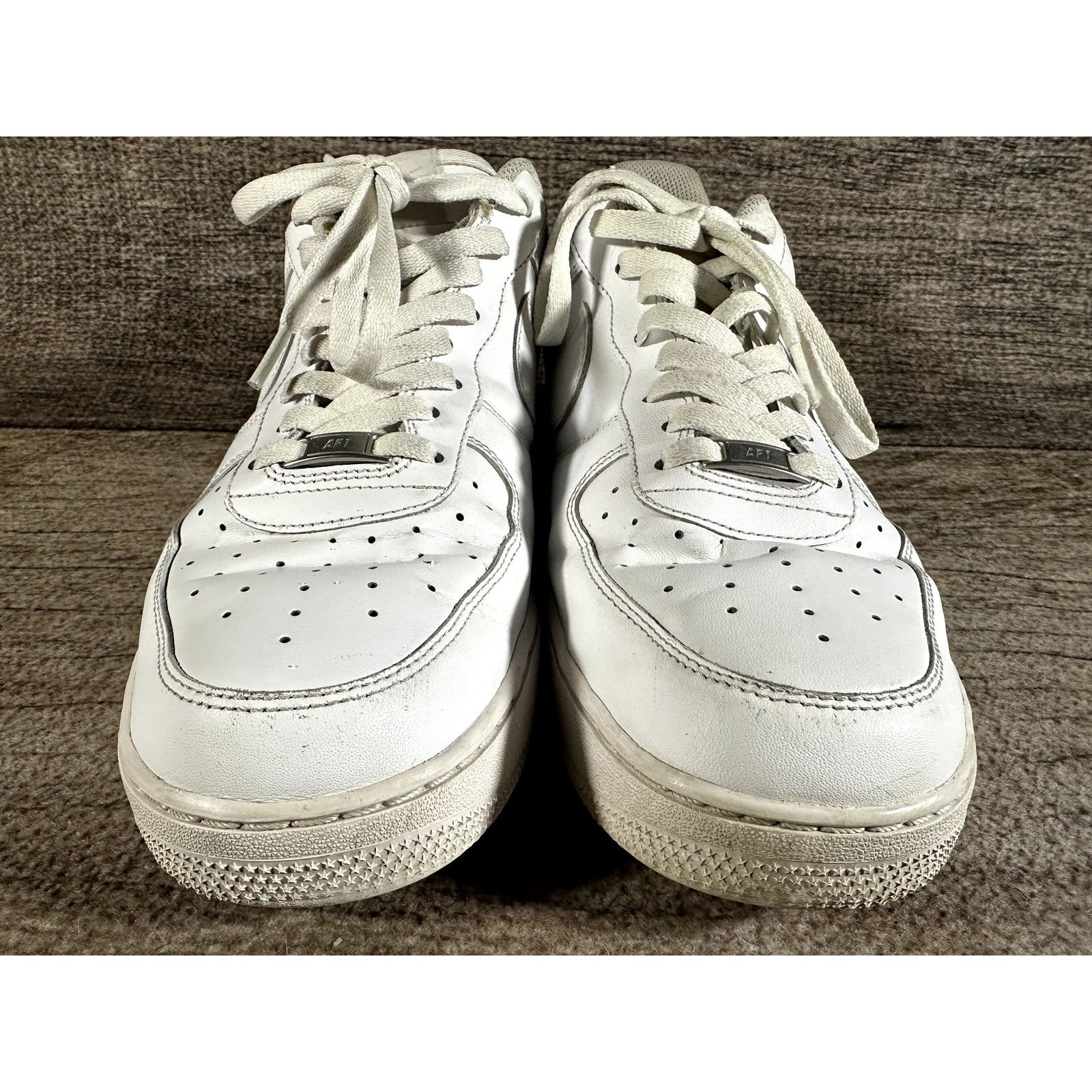 Nike Nike Air Force One ‘07 Size 13 White Casual Sneaker Shoe Size US 12 / EU 45 - 2 Thumbnail
