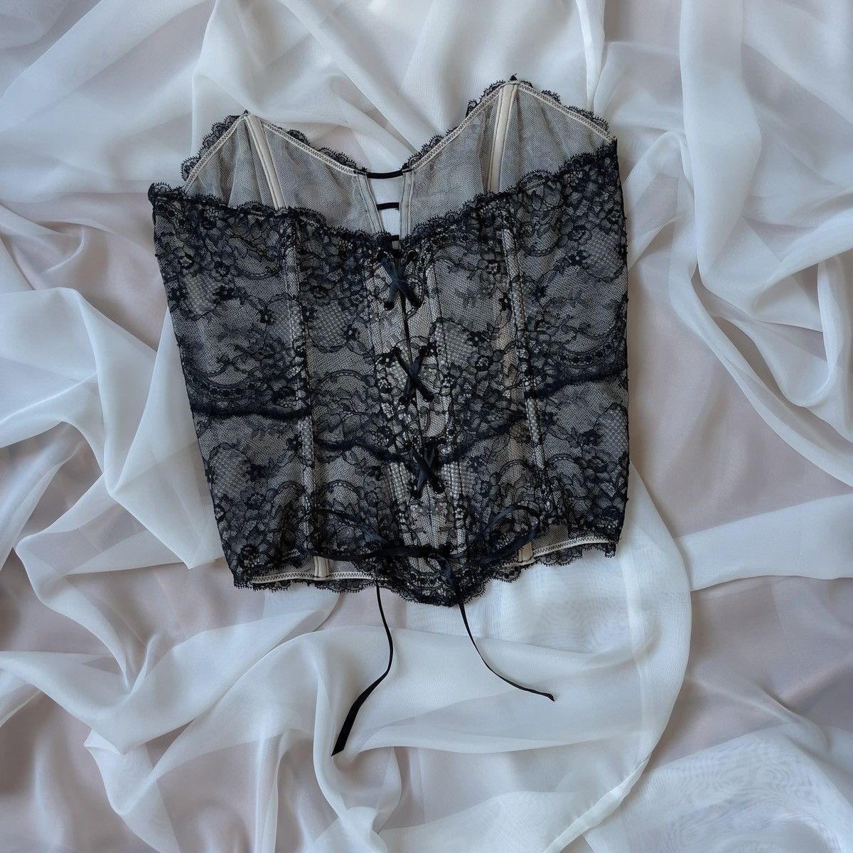 Victoria's Secret Victoria’s Secret Black Lace Corset Top (Large) Size L / US 10 / IT 46 - 4 Thumbnail
