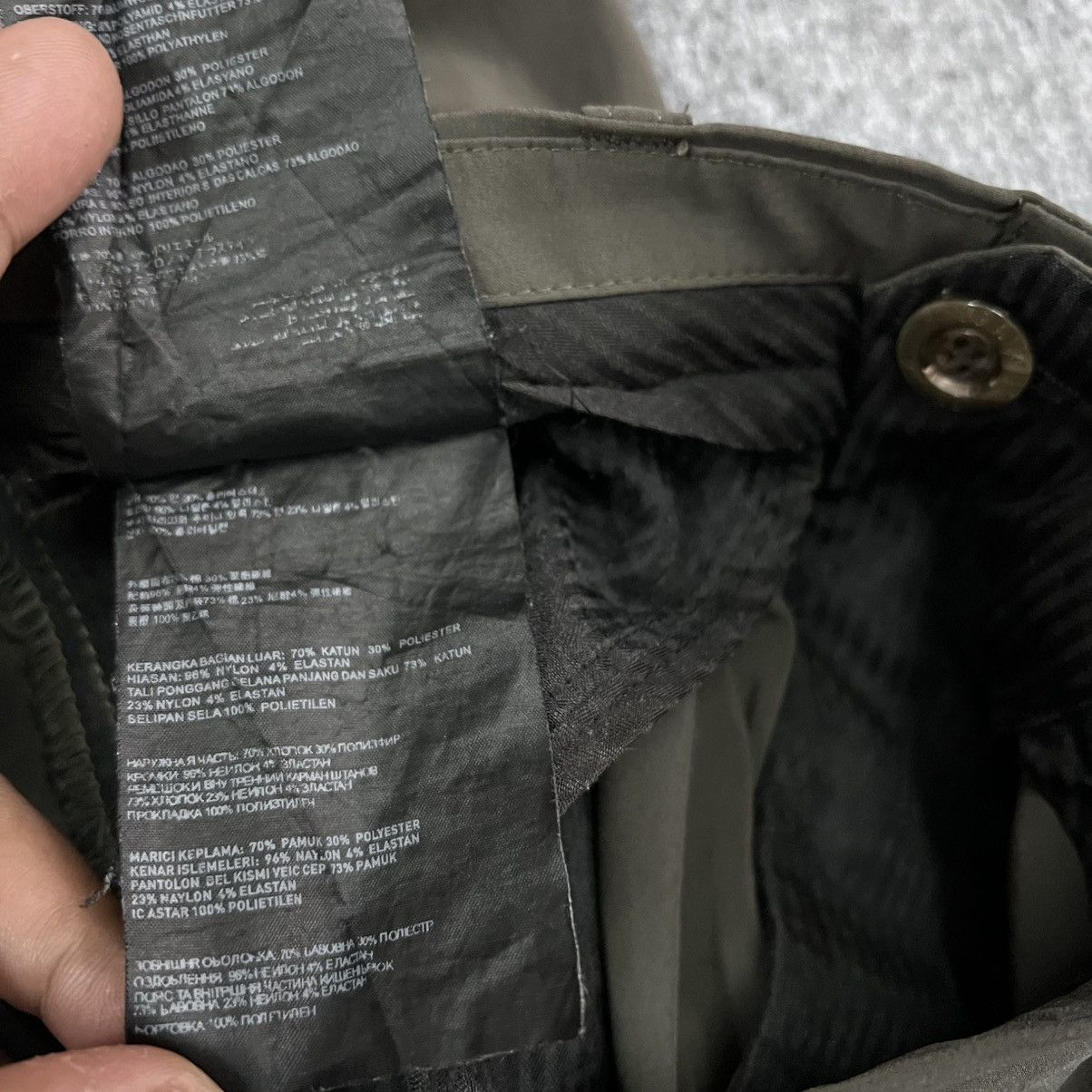 Prada Prada Nylon pants. Size US 34 / EU 50 - 10 Thumbnail