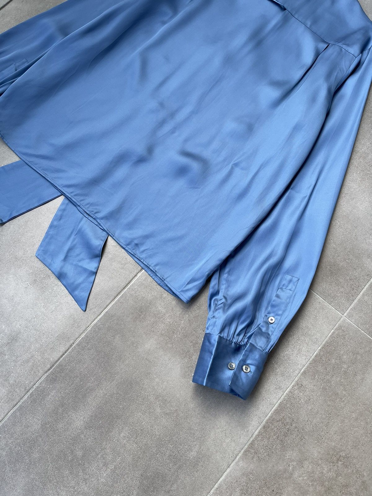 Maison Margiela !DS! SS22 Maison Margiela Bow Blue Viscose Shirt Size L / US 10 / IT 46 - 17 Thumbnail