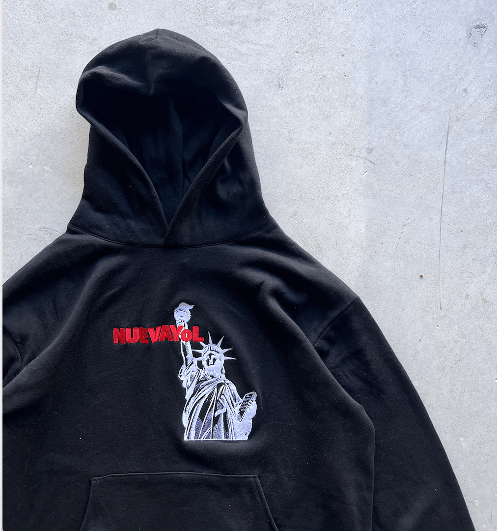 Prolific Nueva Yol Debi Tirar Mas Fotos Embroidered Hoodie Size US L / EU 52-54 / 3 - 1 Thumbnail