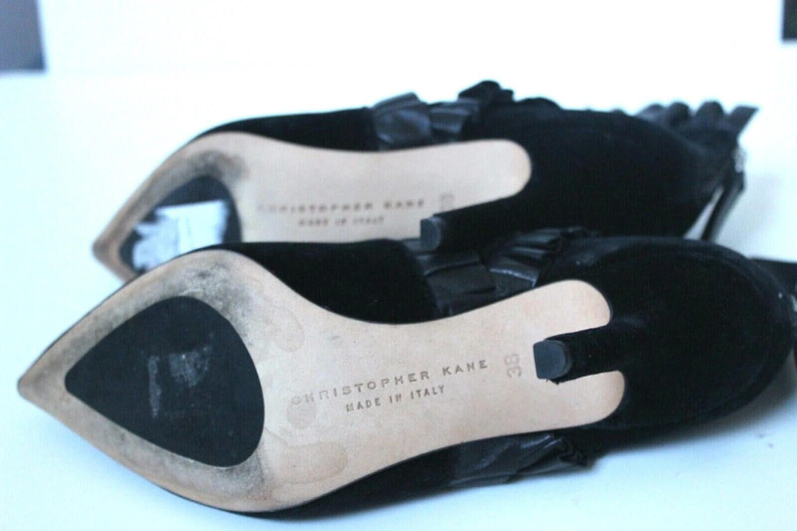 Christopher Kane Christopher Kane Leather-trimmed Velvet Ankle Boots 38 uk 5 Size US 7 / IT 37 - 4 Thumbnail
