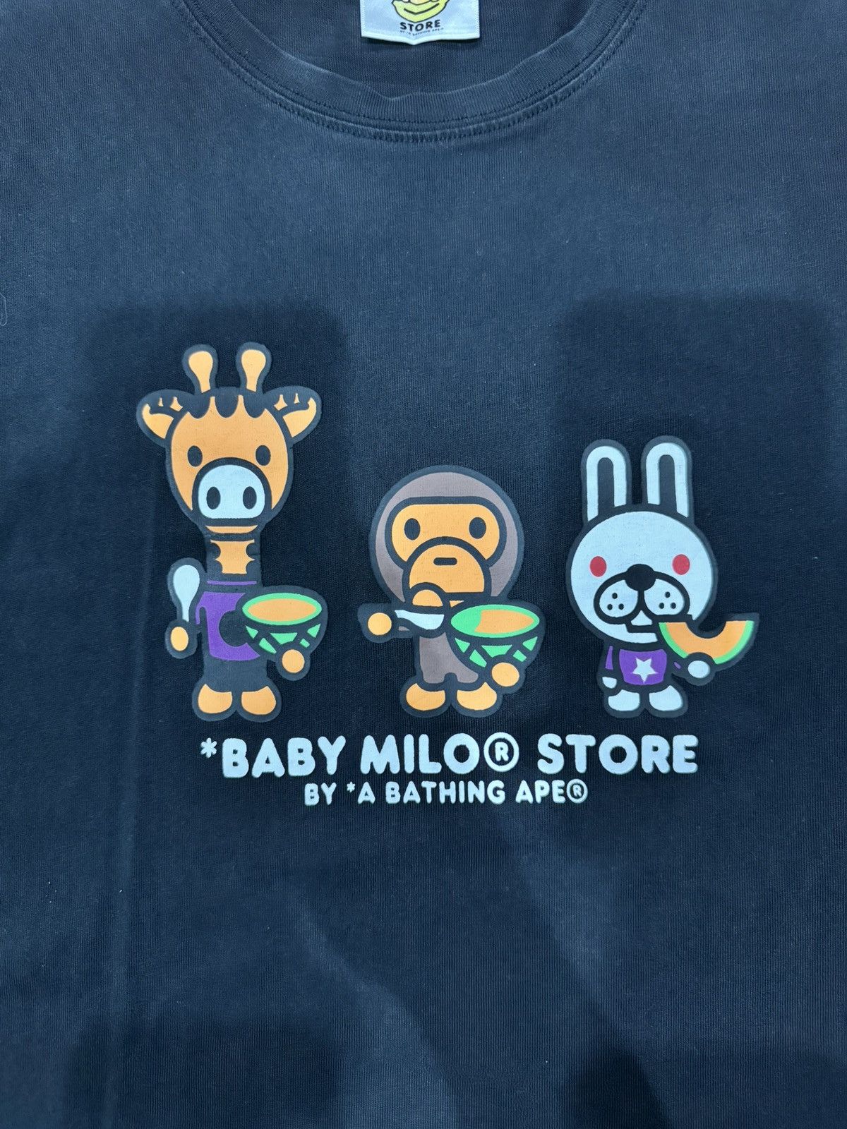 Nowhere Baby Milo Eating Melon, Baby Milo Store Size US XL / EU 56 / 4 - 5 Thumbnail